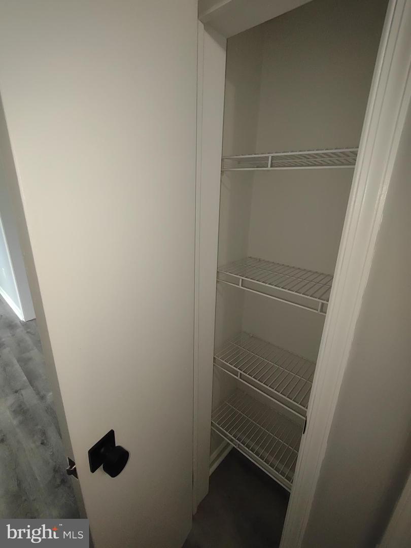 138 Houston Ave Property Photo 26