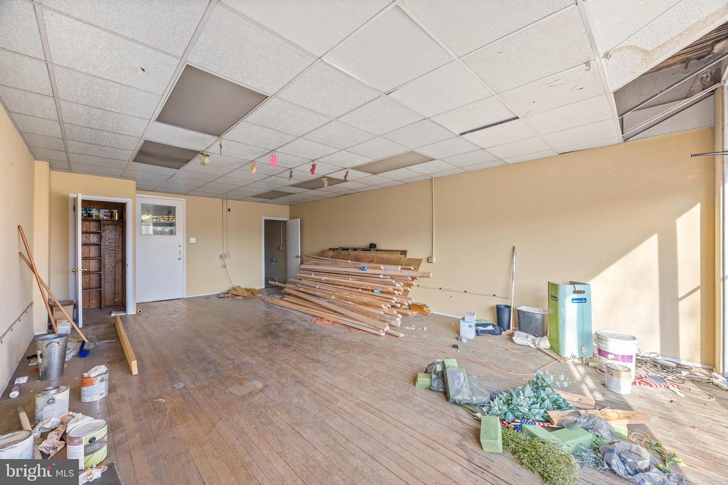 219 E High St Property Photo 26