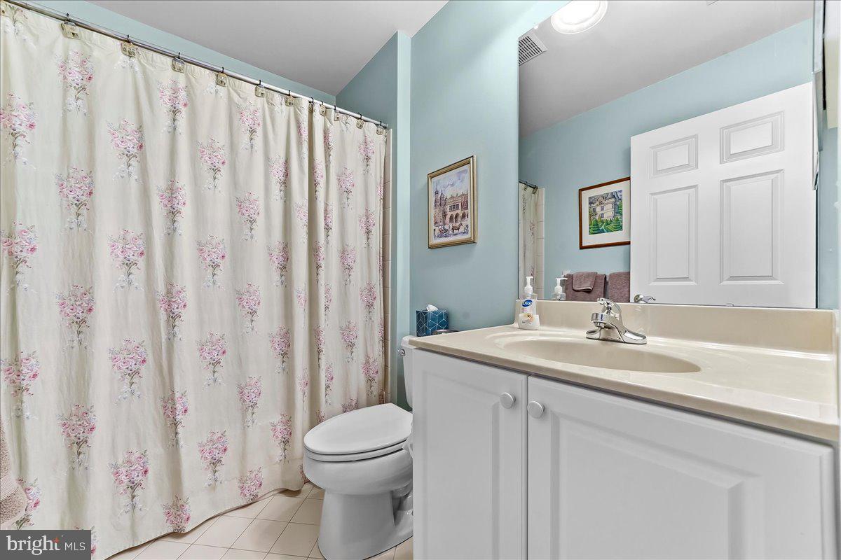 29 Thayer Way Property Photo 28