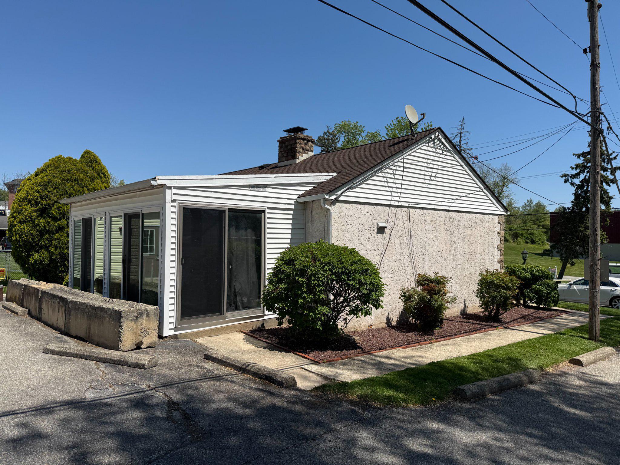 35 School Ln # Property Photo 2