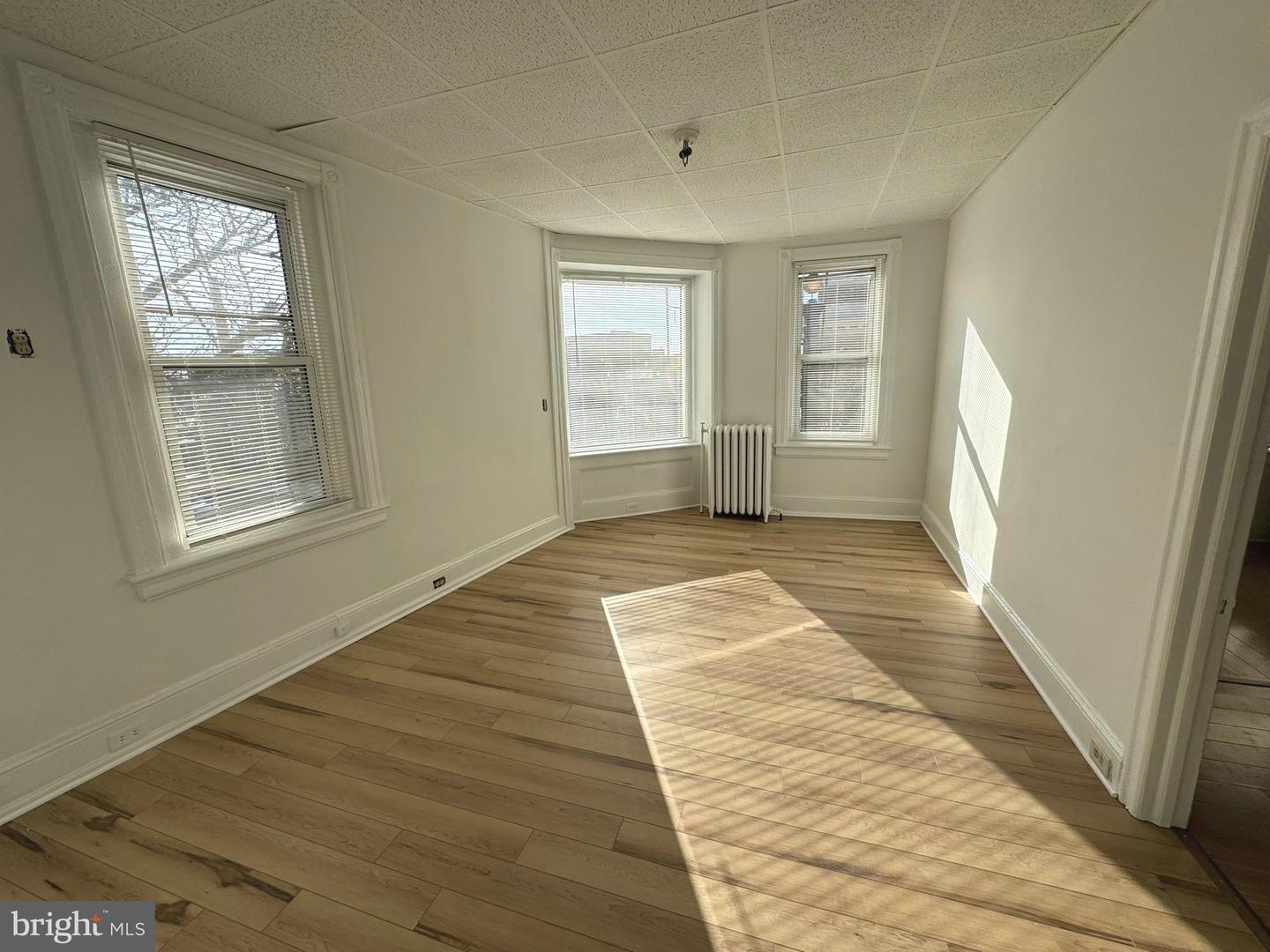 1 N Main St #2f Property Photo 4