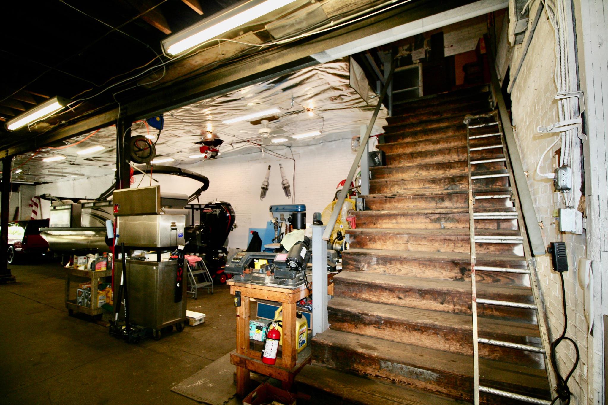 26 E High St Property Photo 18