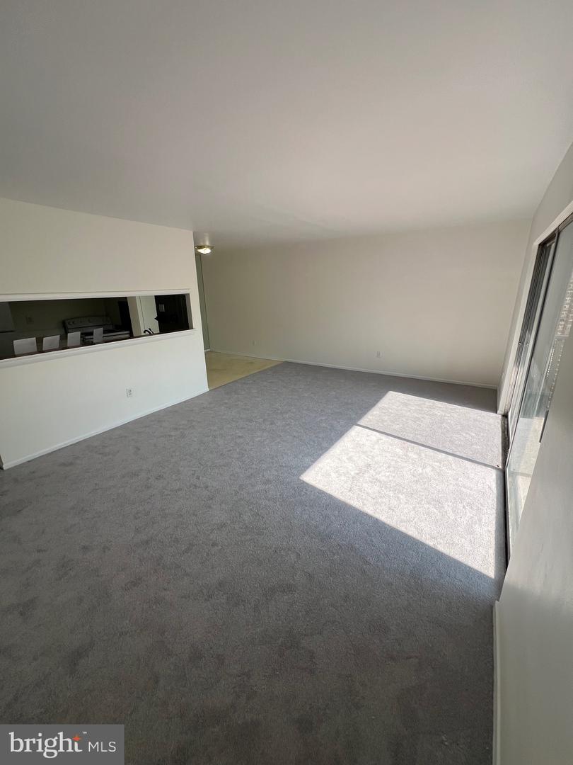 1570 The Fairway #507e Property Photo 4