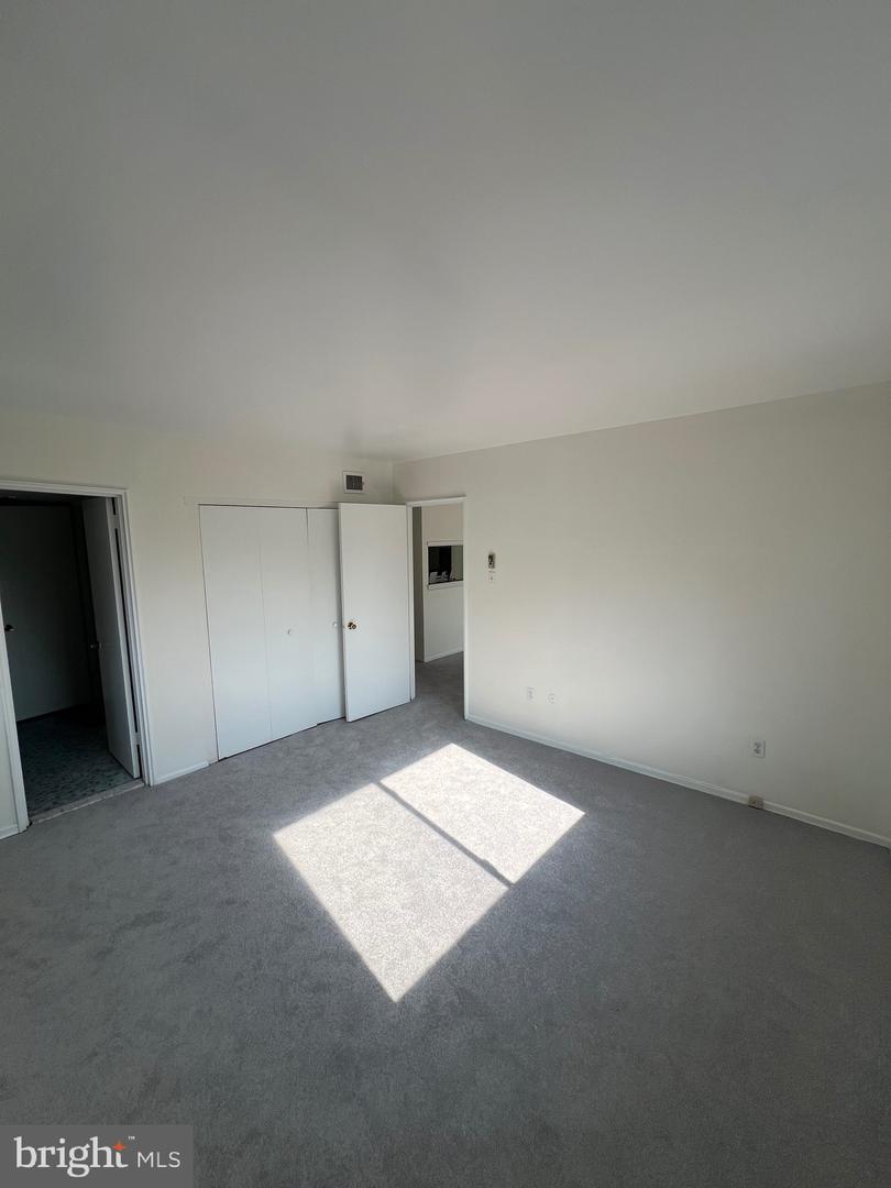 1570 The Fairway #507e Property Photo 11