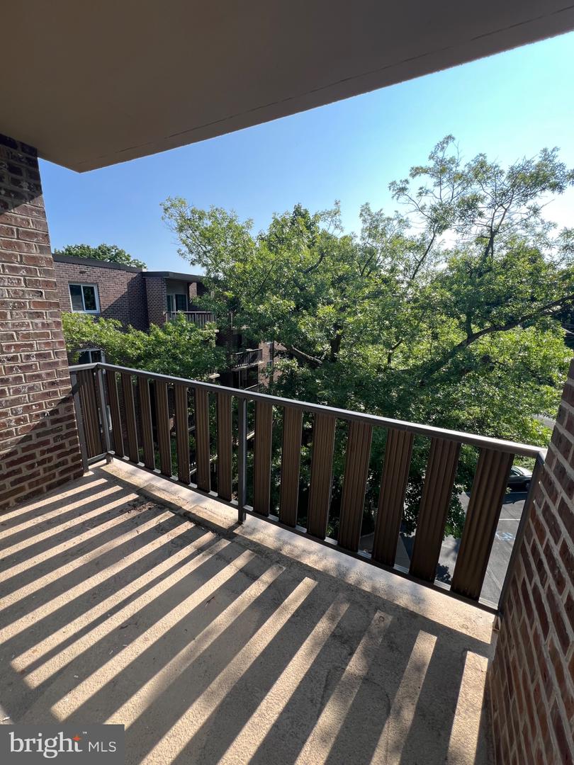 1570 The Fairway #507e Property Photo 15