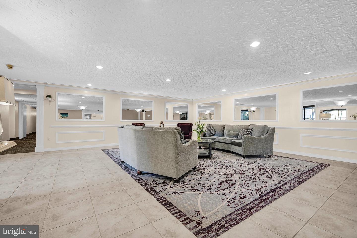 1570 The Fairway #312 E Property Photo 37