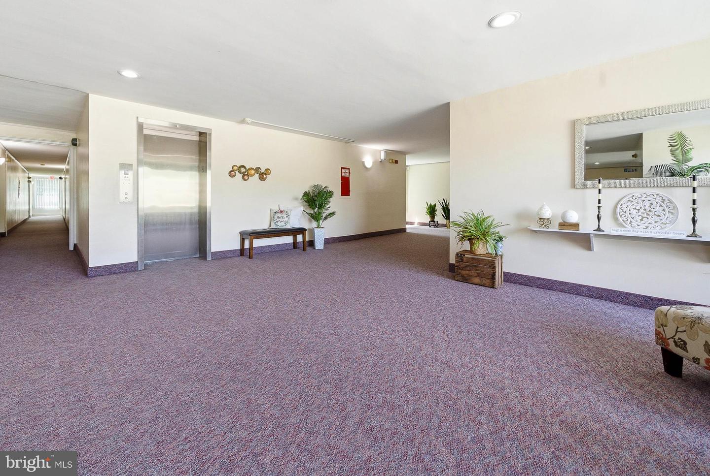 1570 The Fairway #312 E Property Photo 46