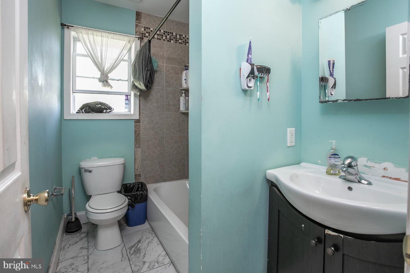 2107 Dekalb Pike Property Photo 11