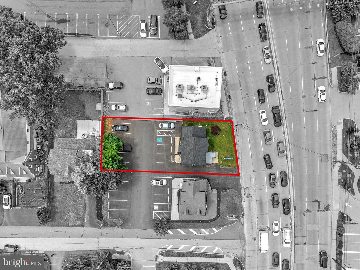 729 W Dekalb Pike Property Photo 5