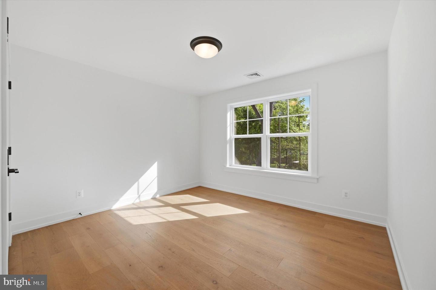 30 E Church Rd Property Photo 14