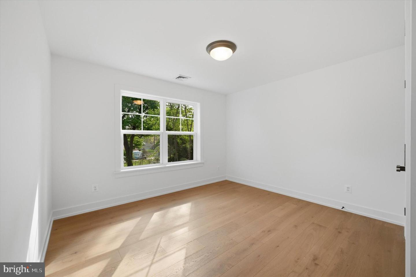 30 E Church Rd Property Photo 15