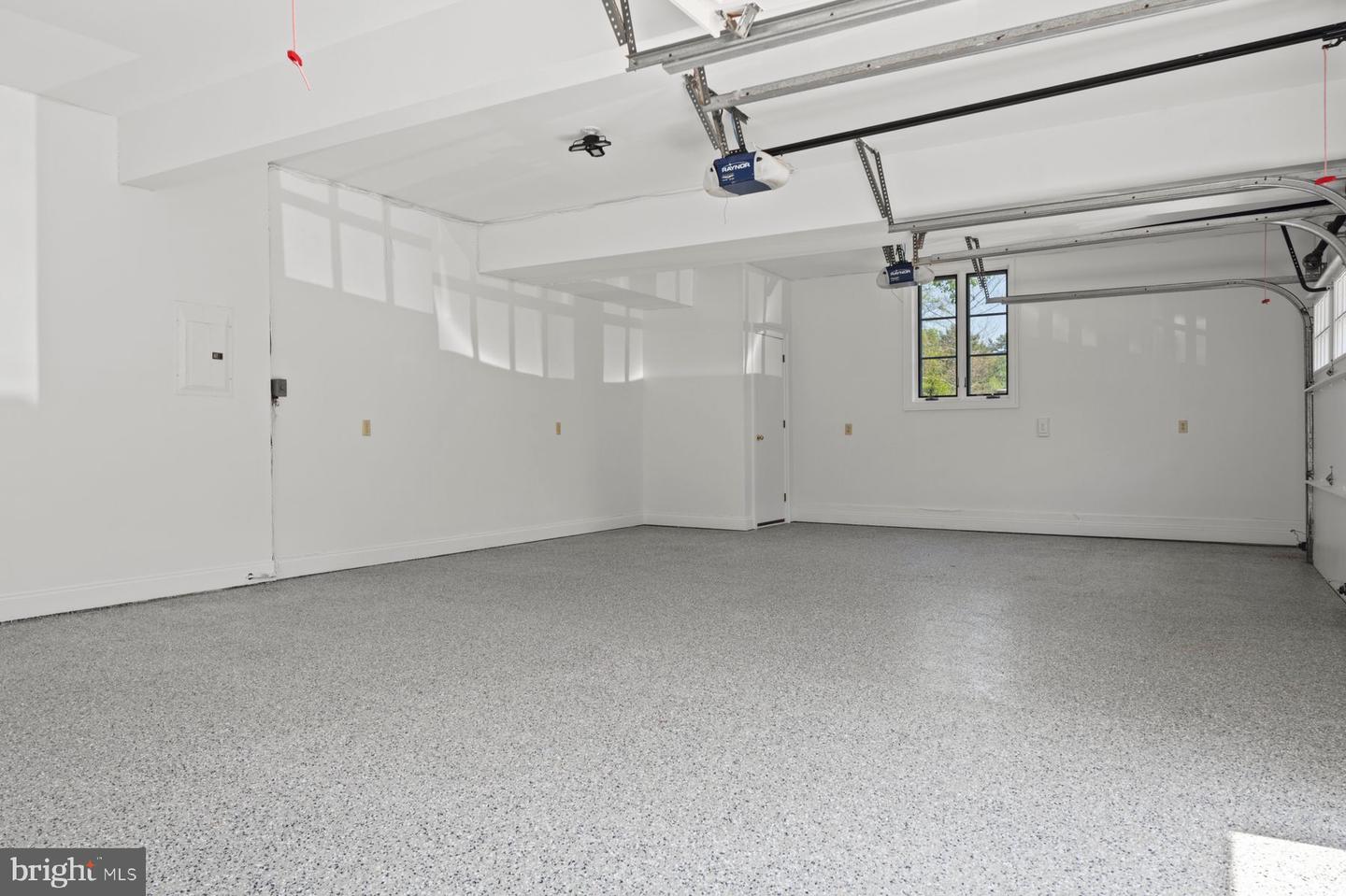 6220 Sheaff Ln Property Photo 44