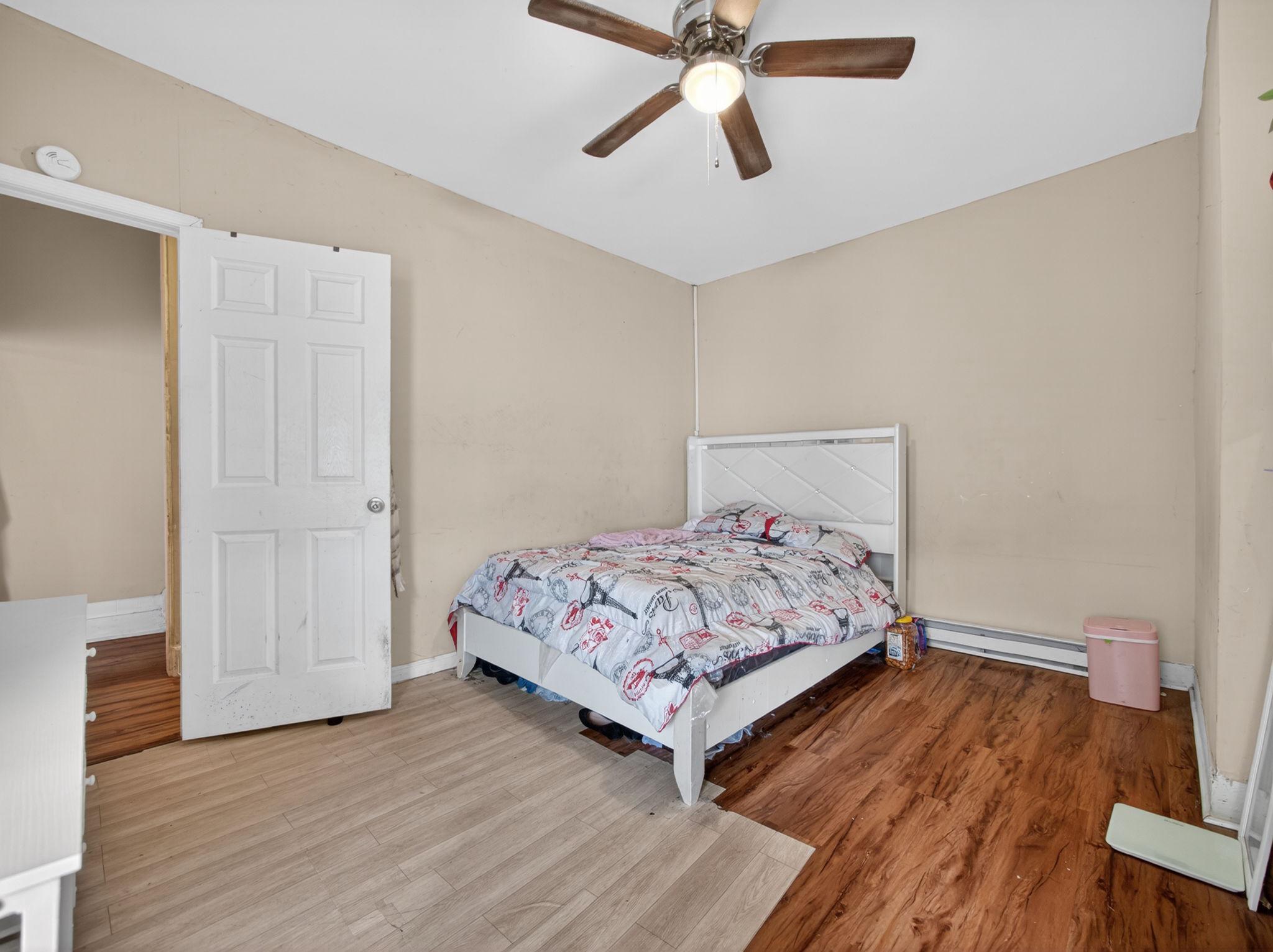 866 E High St Property Photo 42