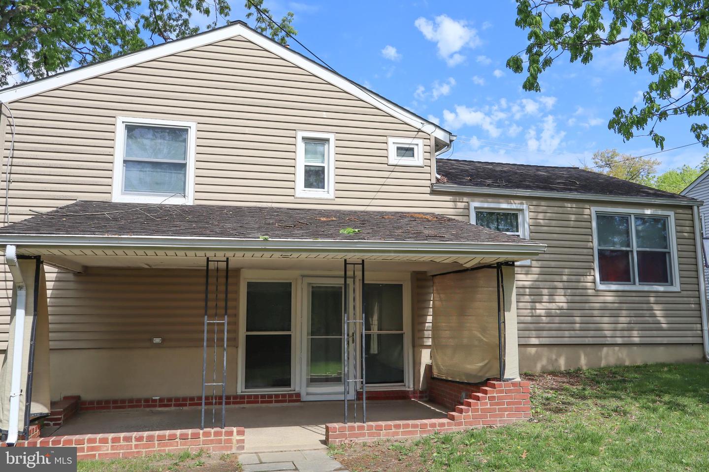 1317 Fitzwatertown Rd Property Photo 6