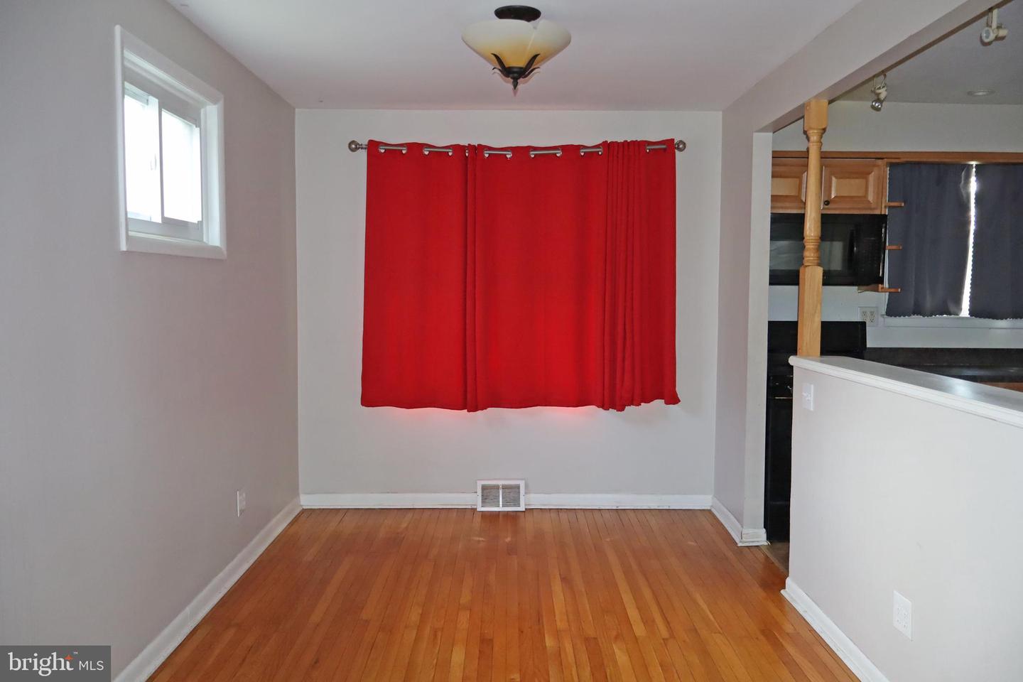 1317 Fitzwatertown Rd Property Photo 15