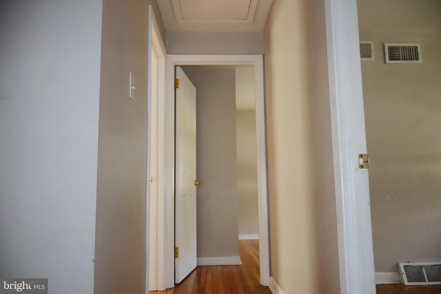 1317 Fitzwatertown Rd Property Photo 18