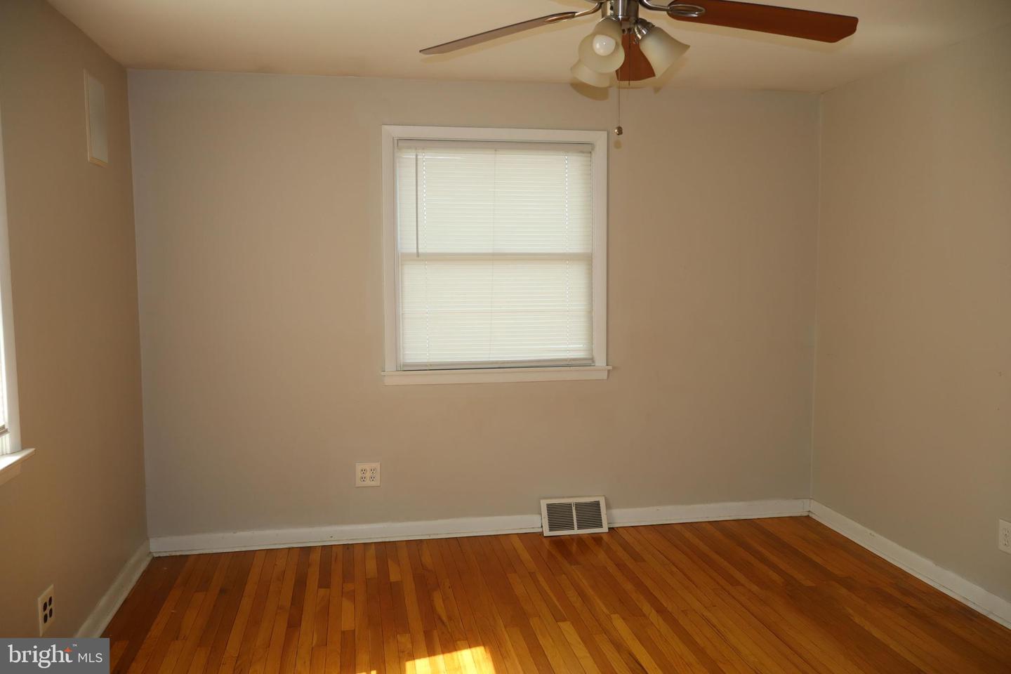 1317 Fitzwatertown Rd Property Photo 19
