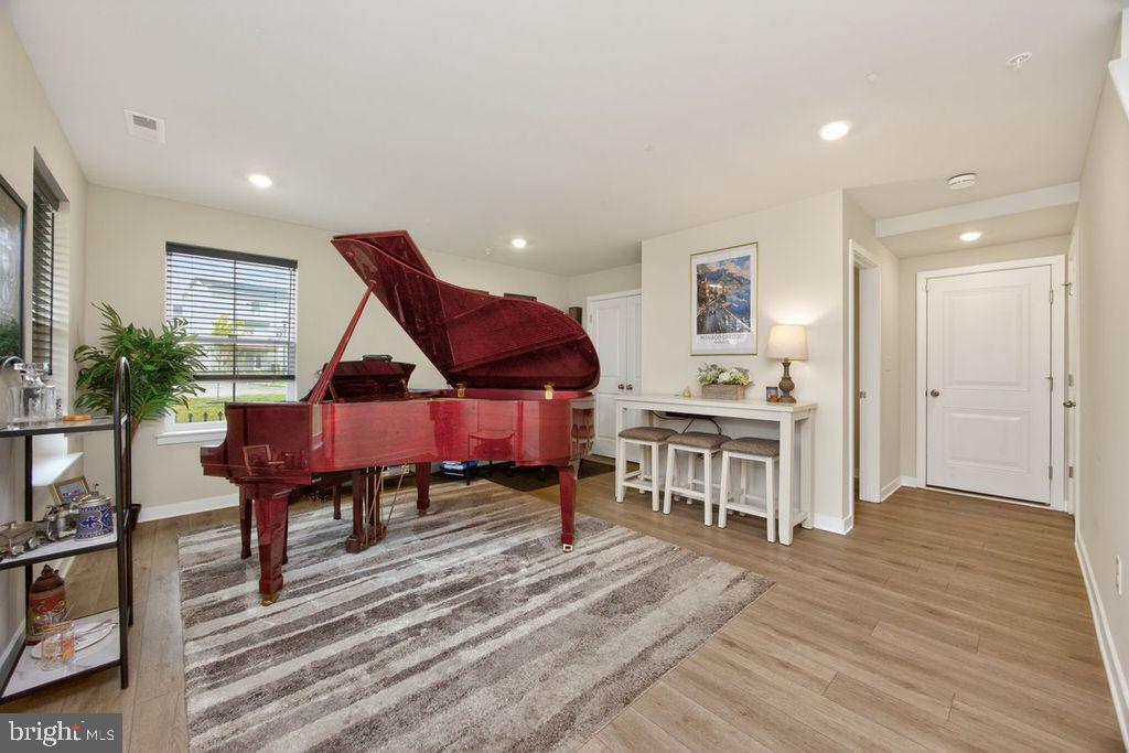2 Karpovich Aly Aly Property Photo 4