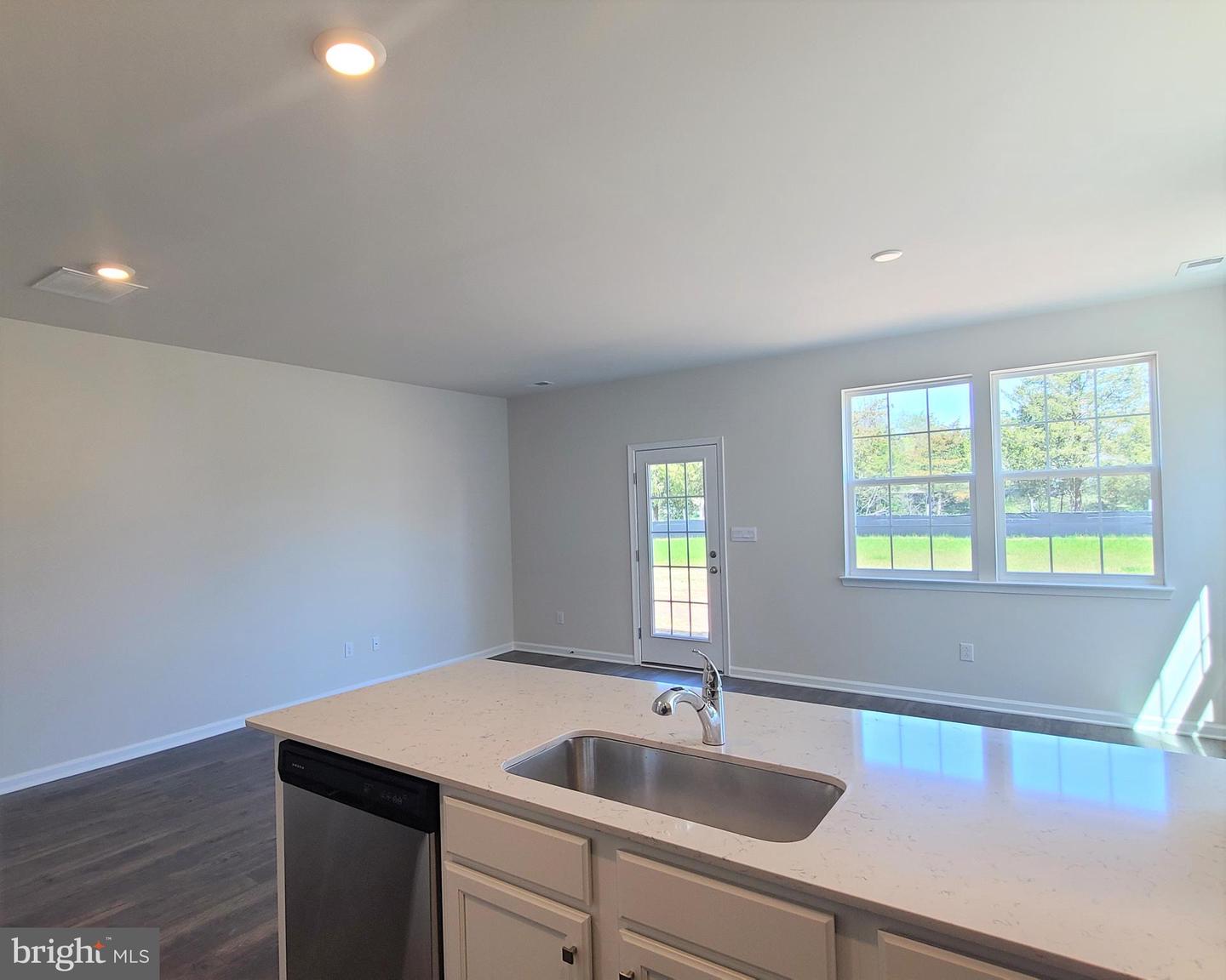874 Peaceful Ln Property Photo 10