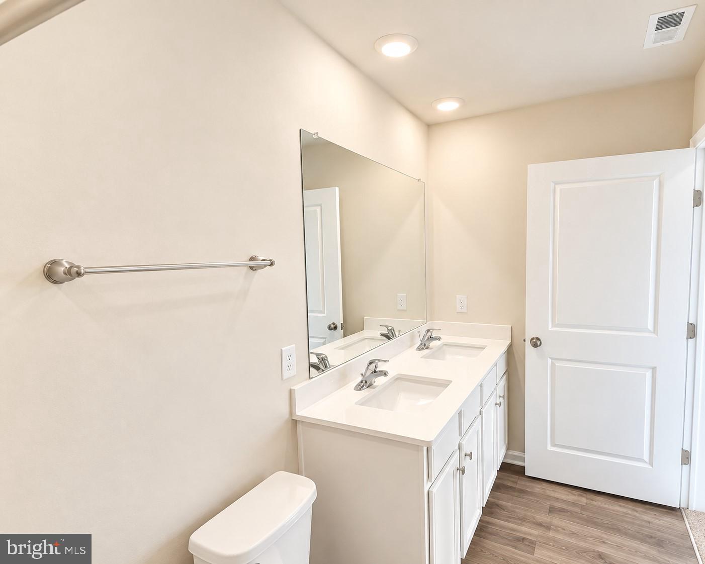 874 Peaceful Ln Property Photo 16