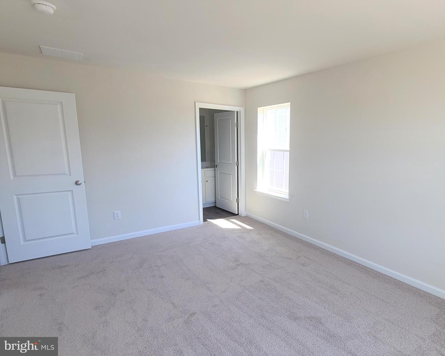 874 Peaceful Ln Property Photo 17