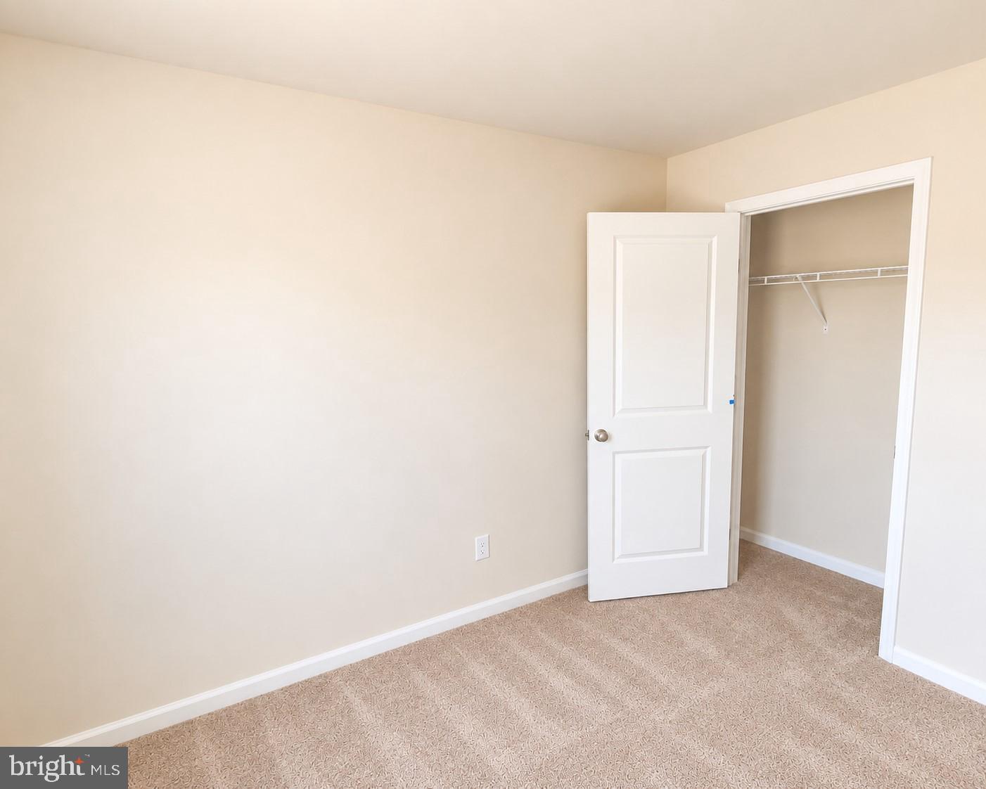 874 Peaceful Ln Property Photo 23
