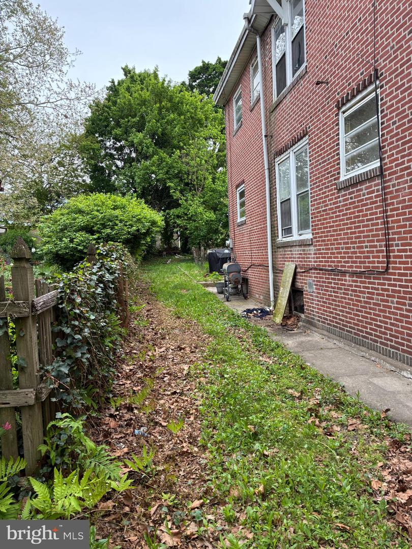 1316 Harding Blvd Property Photo 2
