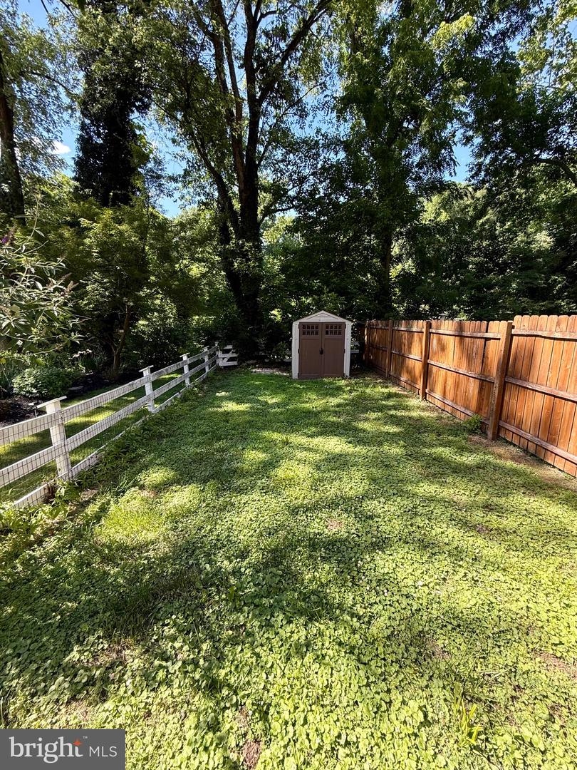 22 Balligomingo Rd Property Photo 26