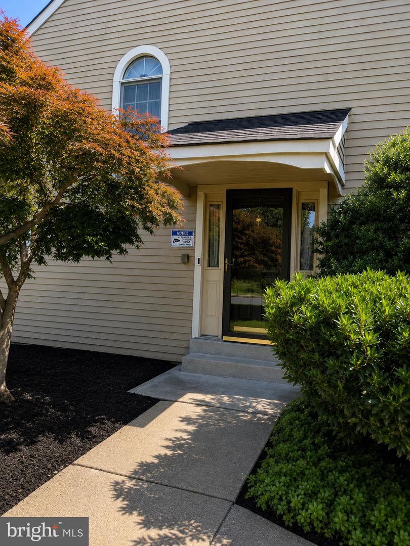 1129 Byron Ct # Property Photo 2