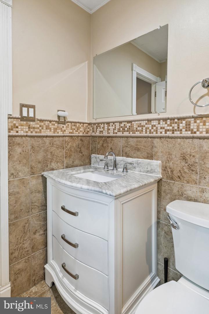 30 Bryn Mawr Ave Property Photo 25