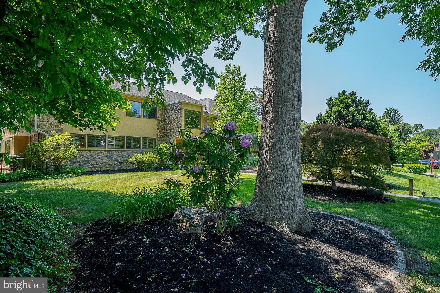 1436 Hillside Rd Property Photo 3