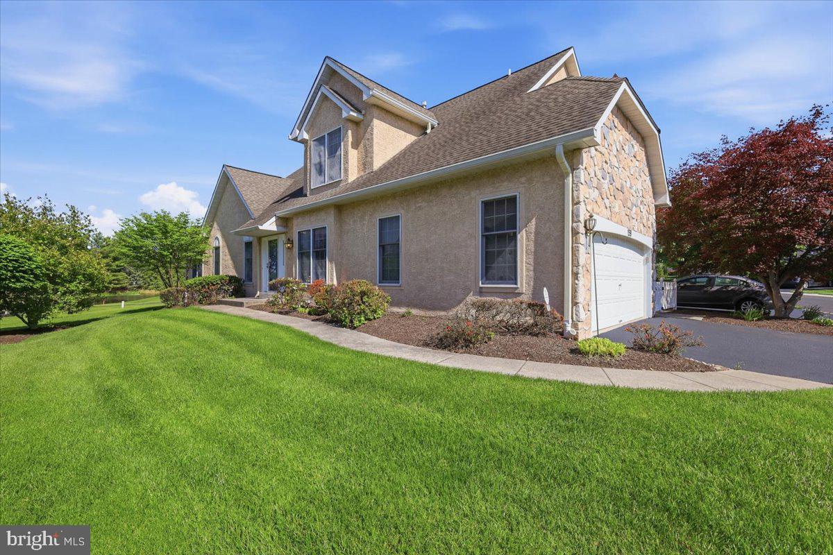 159 Sawgrass Dr Property Photo 1