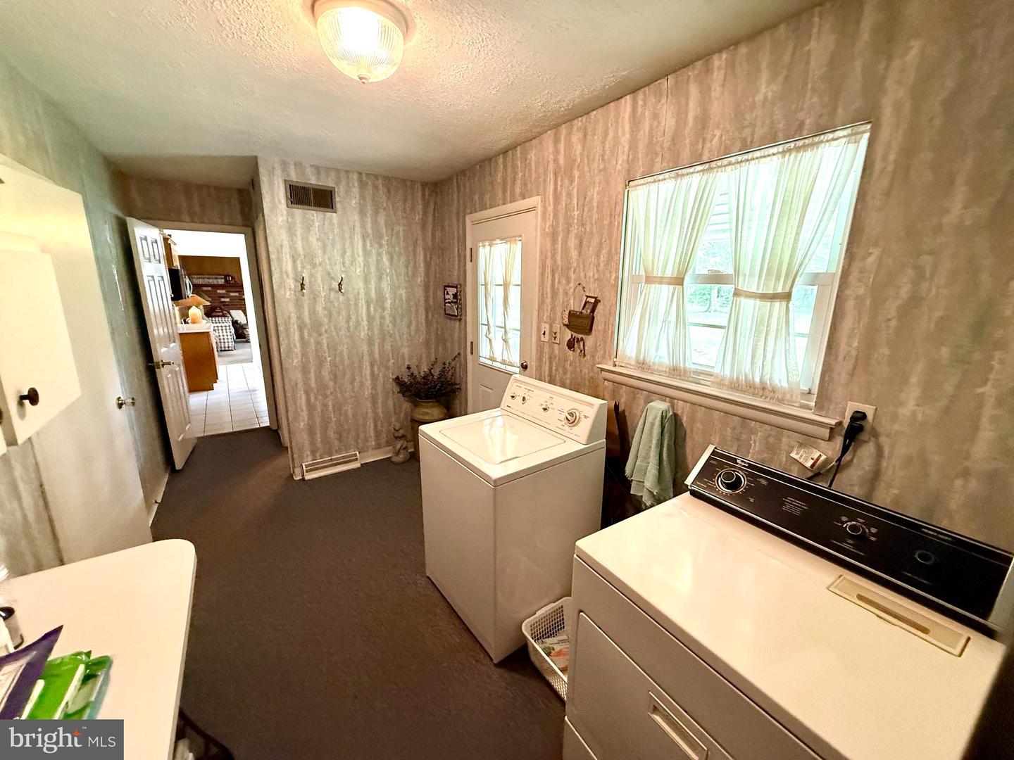 2420 Exton Rd Property Photo 6