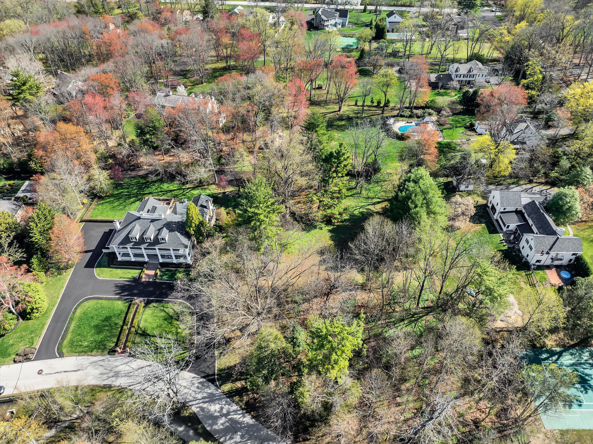 950 Pennbrooke Ln # Property Photo 7