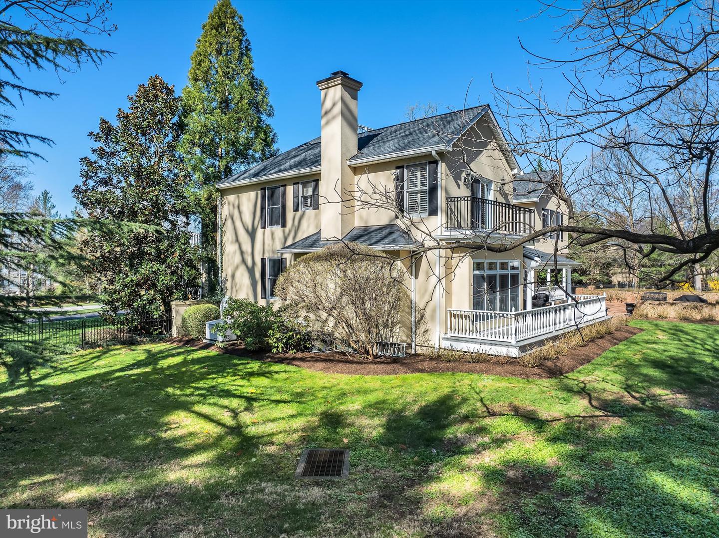 950 Pennbrooke Ln # Property Photo 9