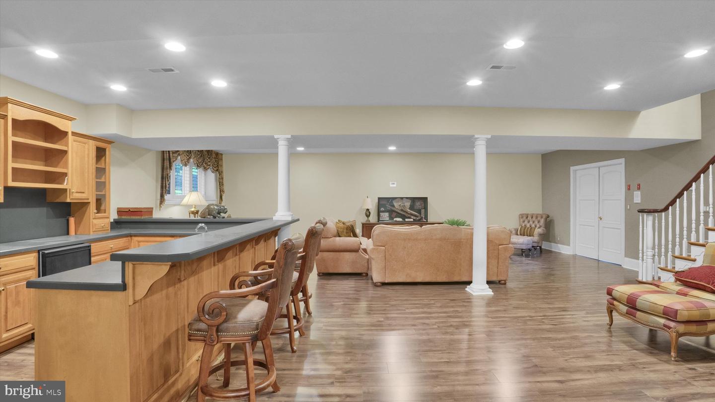 950 Pennbrooke Ln # Property Photo 74