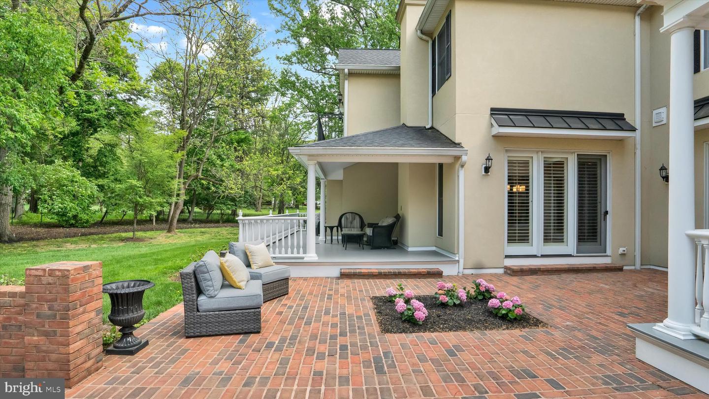950 Pennbrooke Ln # Property Photo 82