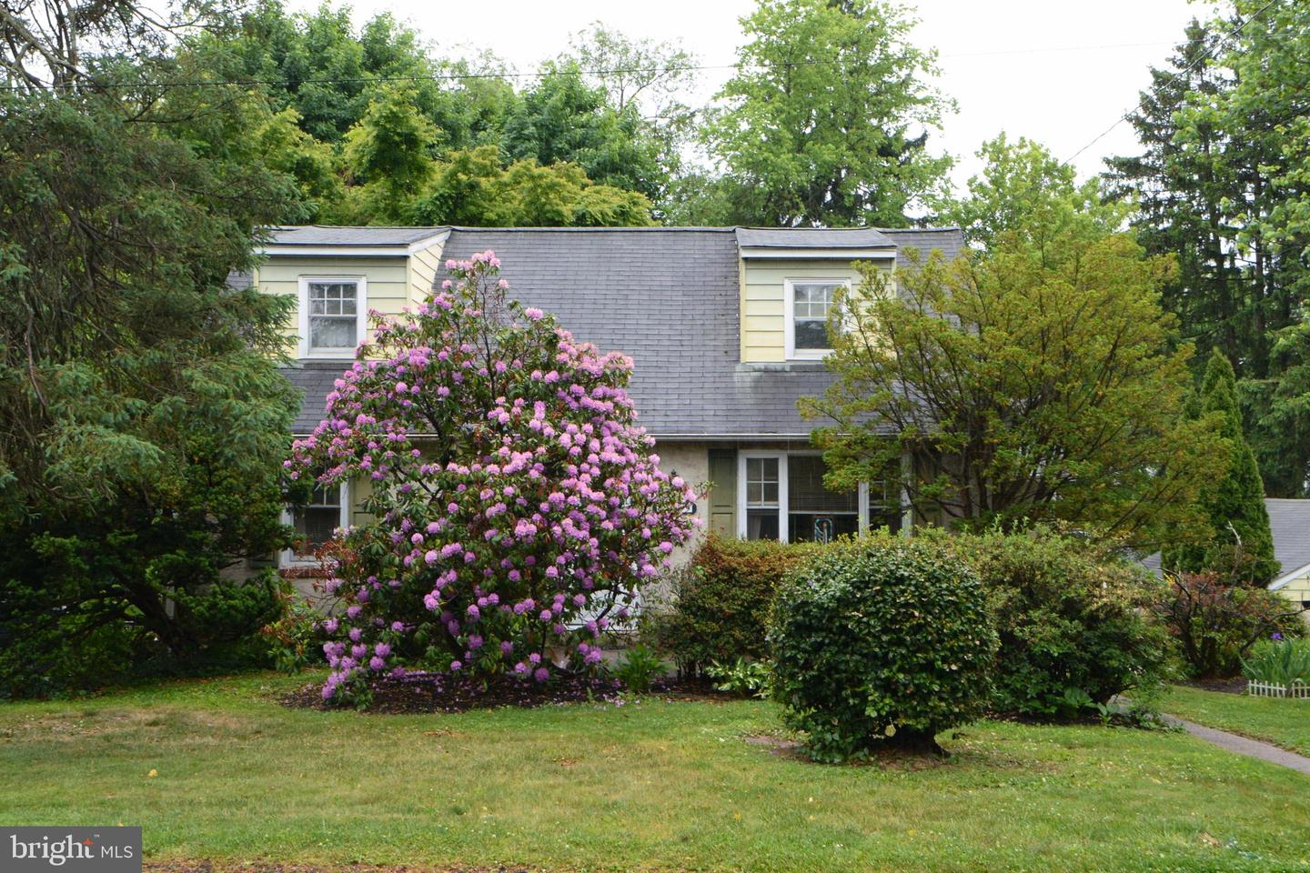 419 Continental Rd Property Photo 1