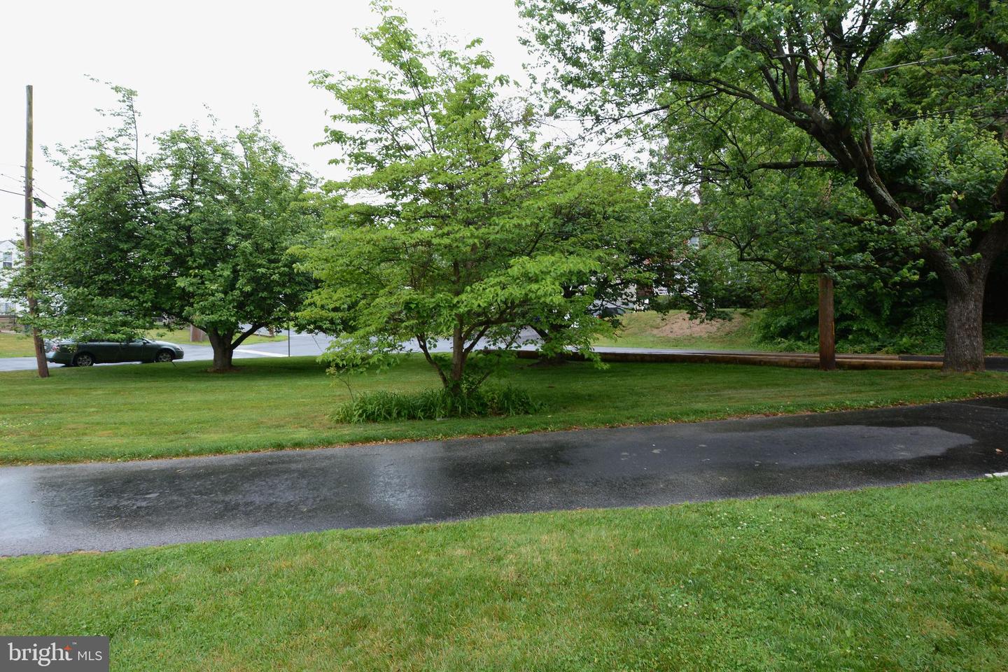 419 Continental Rd Property Photo 7