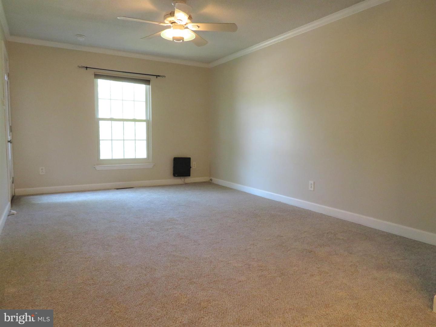 126 Berwick Pl #23b Property Photo 9