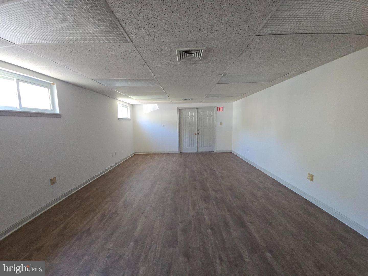 2816 Limekiln Pike Property Photo 9