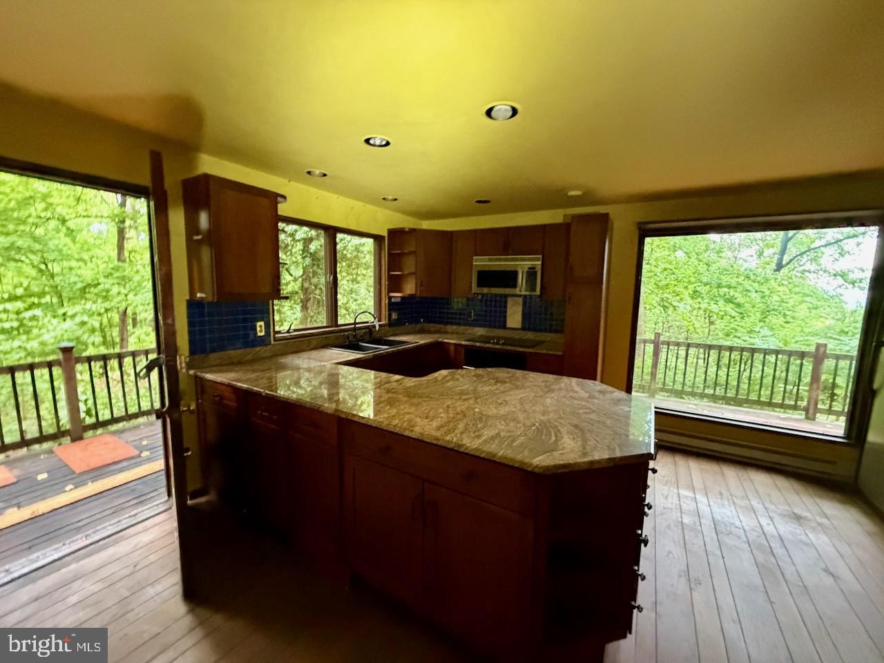 10 Ryanford Rd Property Photo 8