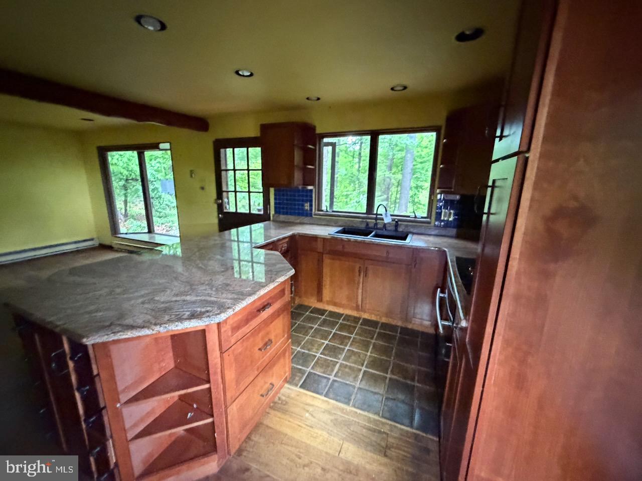 10 Ryanford Rd Property Photo 9