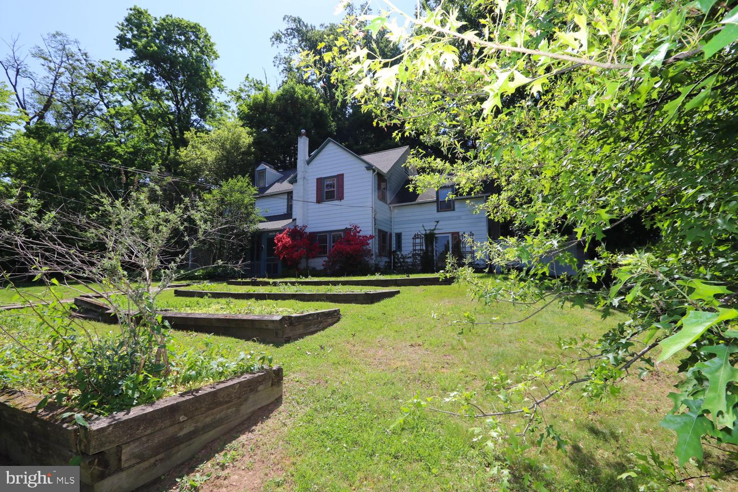 2701 Alden Rd Property Photo 8