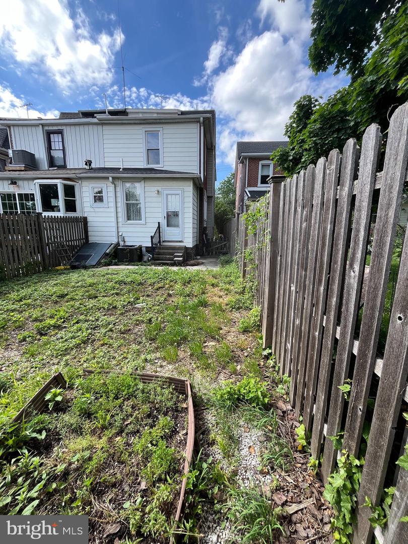 213 Ardmore Ave Property Photo 30