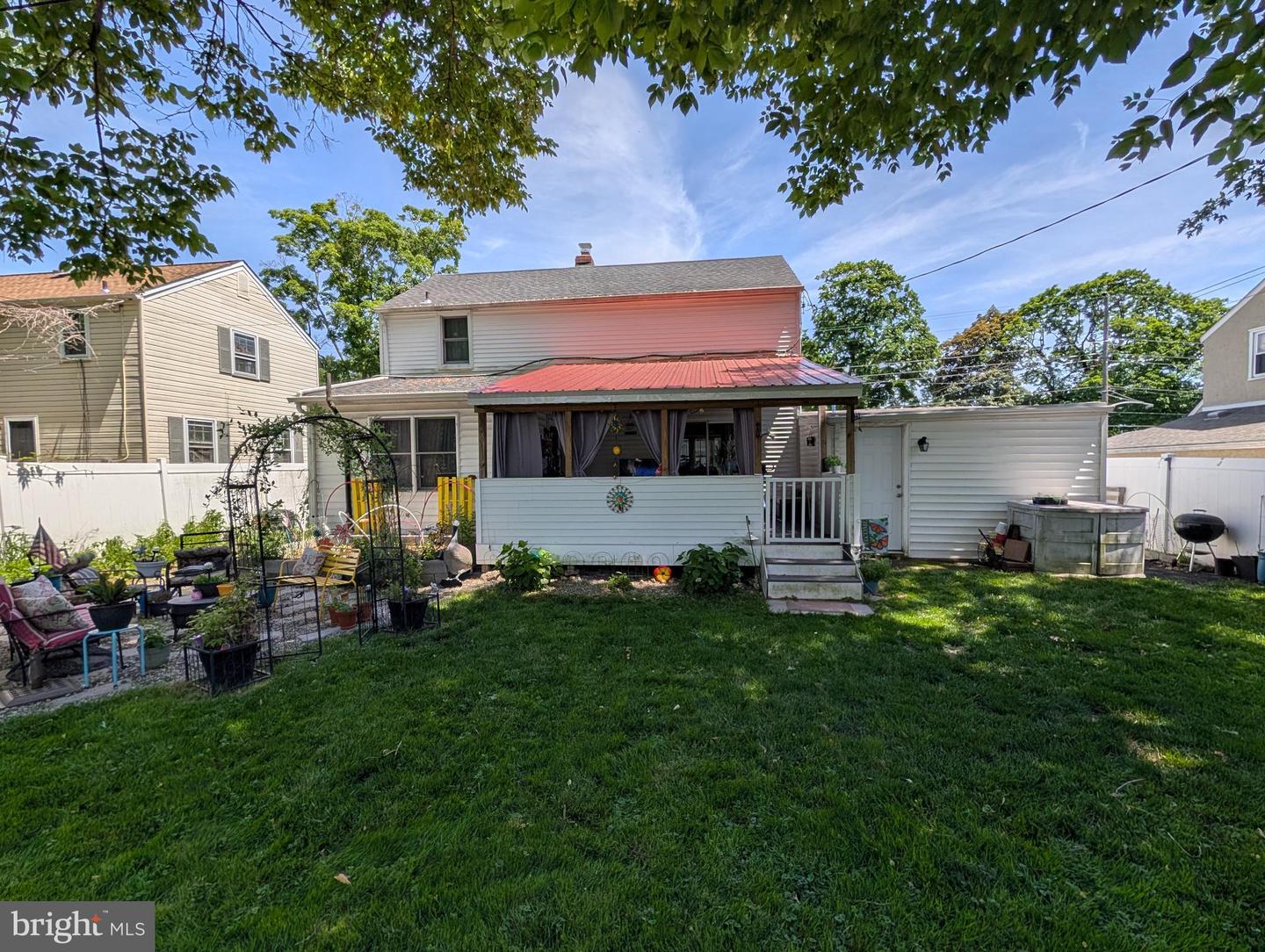 417 N Warminster Rd Property Photo 3