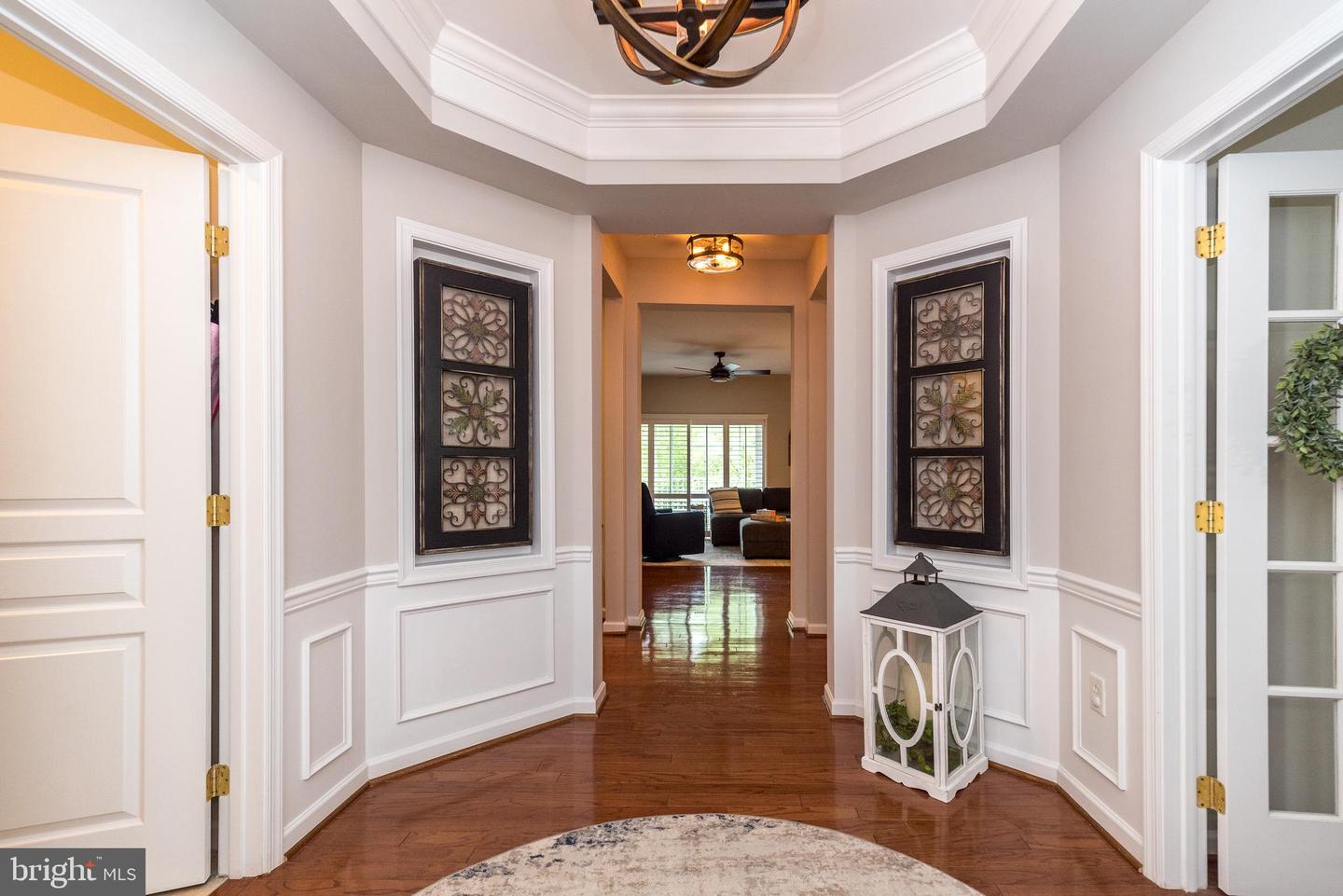4205 Lilac Ct Property Photo 6
