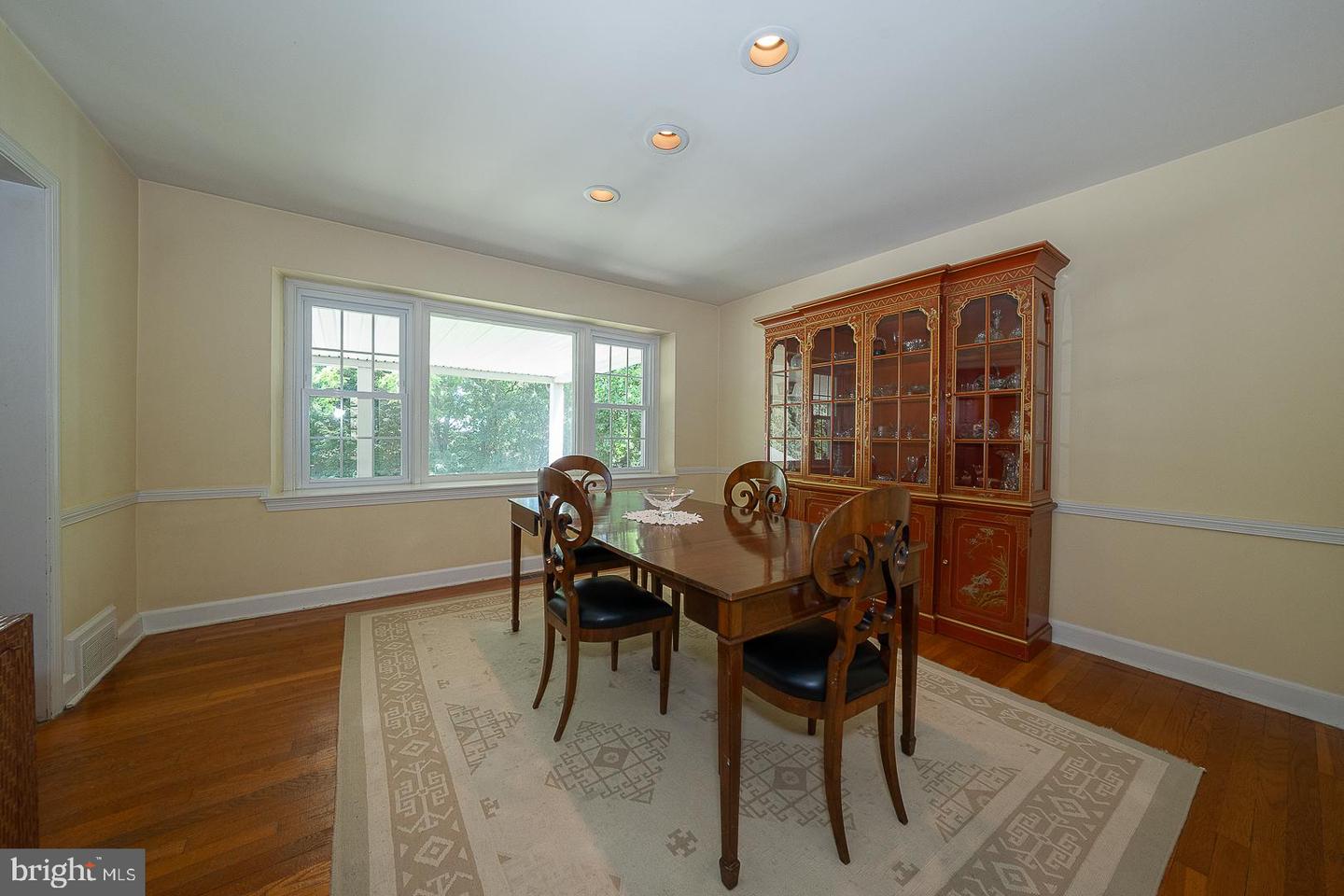 1125 Hillcrest Rd Property Photo 10