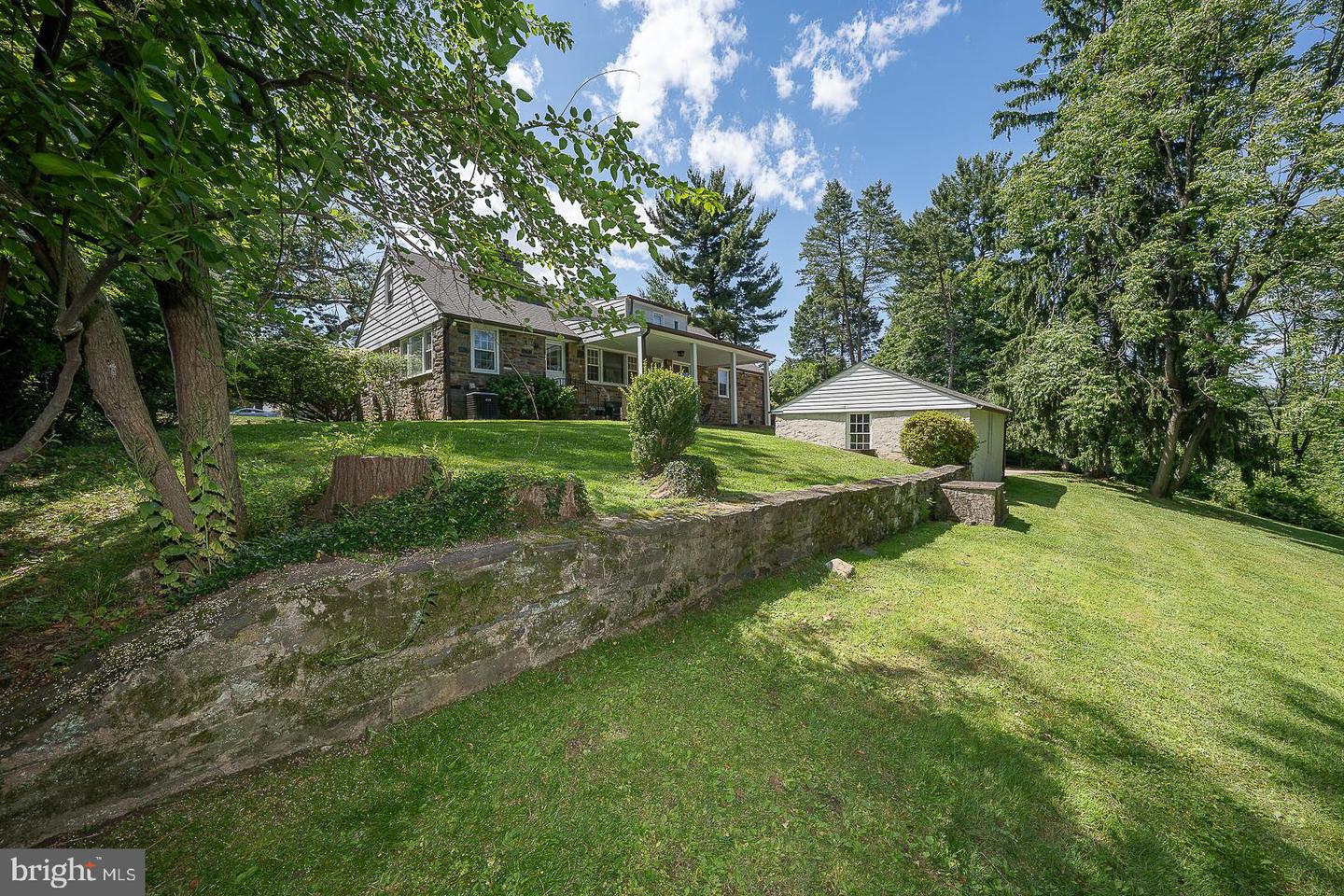 1125 Hillcrest Rd Property Photo 30