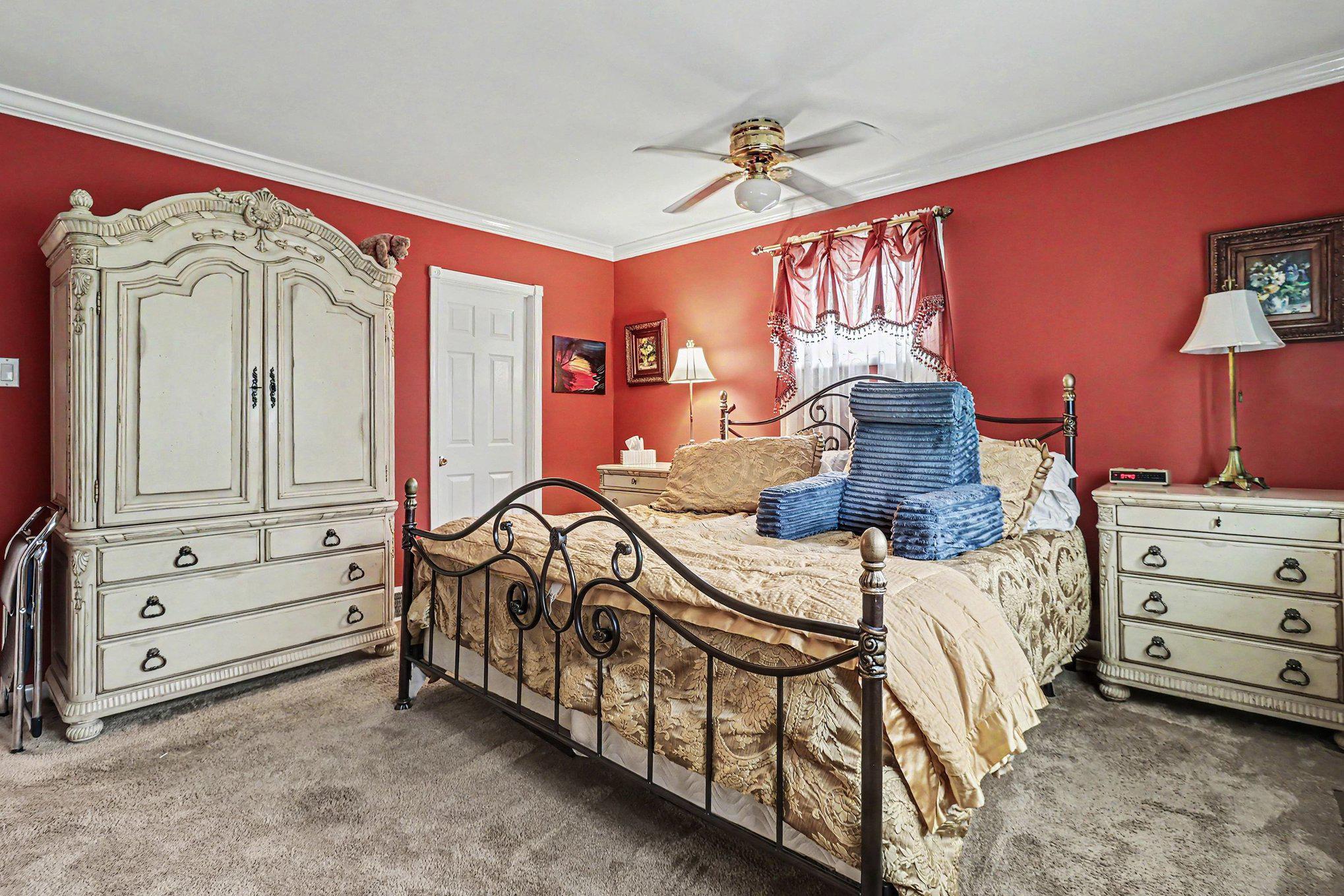 245 Oswald St # Property Photo 15